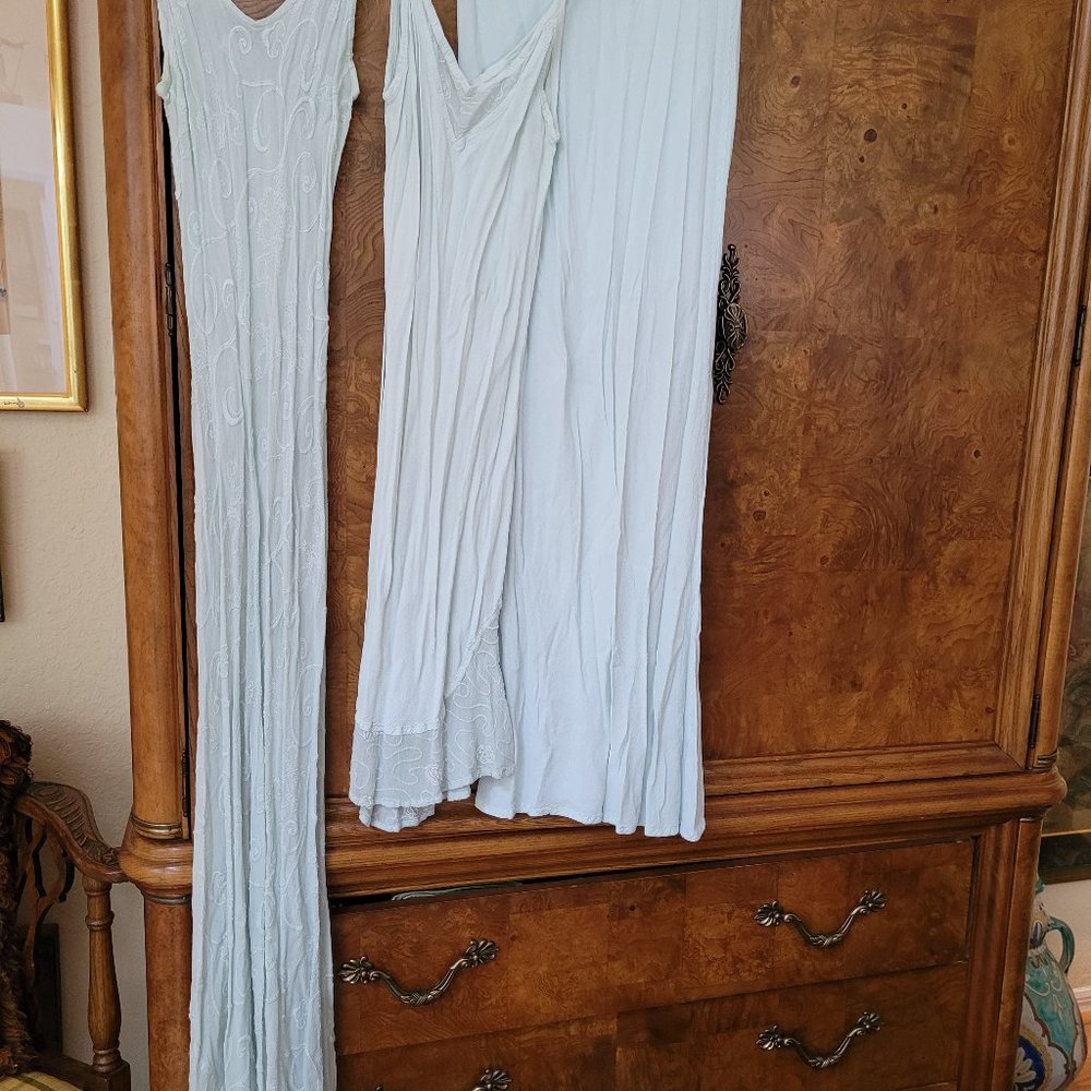 Ghost long dress, skirt, tunic ensemble. size Small, seafoam green.